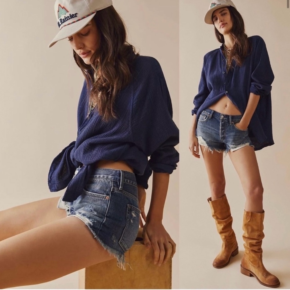 Free People Loving Good Vibrations Cutoff Denim Shorts Size 31